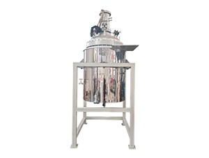 500L不锈钢夹套外循环反应釜发往郑州