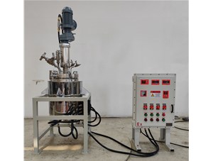 10L不锈钢衬钛油浴电加热实验釜已完工发往中国台湾